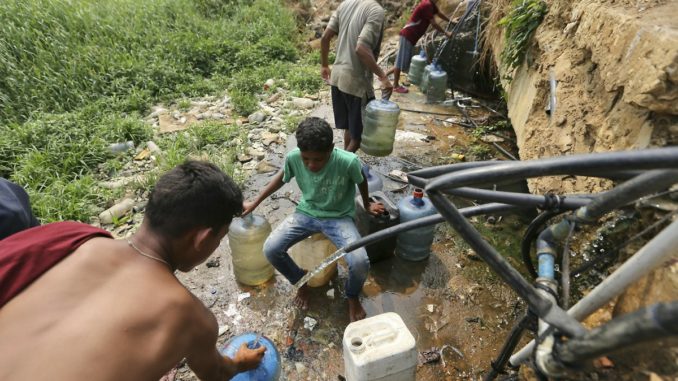 Auf Initiative von Mnuchin: Venezuela kann auf Milliarden-Fonds hoffen