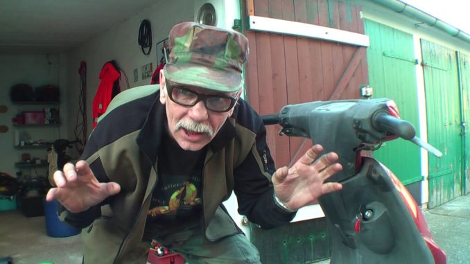 heute-war-ein-scheiss-tag-leute-fuer-mich-roller-rolf.jpg