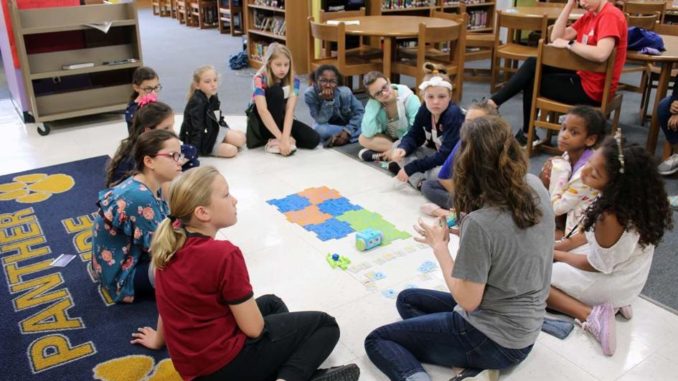 Program hopes to create lasting interest for girls in STEM fields - Elizabethtown News Enterprise