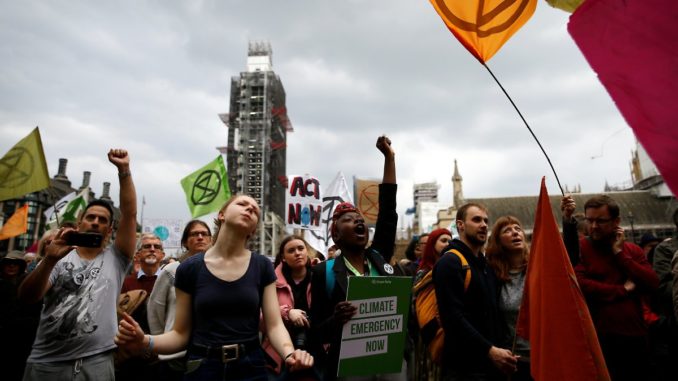 Neue Umweltallianz in London: Parlamentarier fordern "Klima-Notstand"